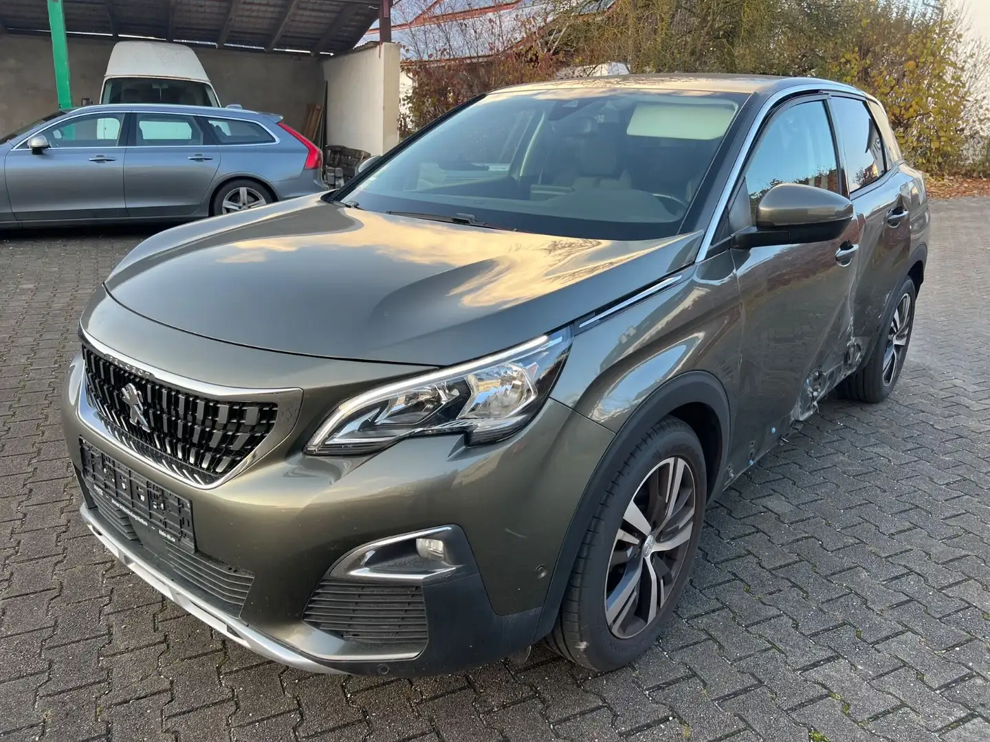 Peugeot 3008 Allure Gris - 2