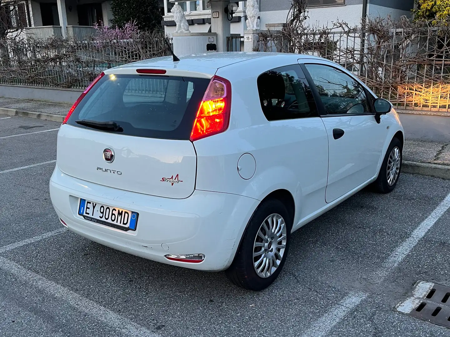 Fiat Punto Evo Punto Evo 3p 1.3 mjt Blue White - 2