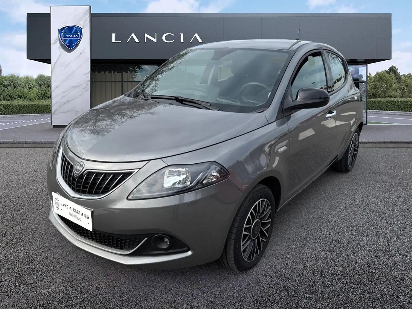 Lancia Ypsilon 1.0 FireFly 70cv Hybrid Platino Gris - 1