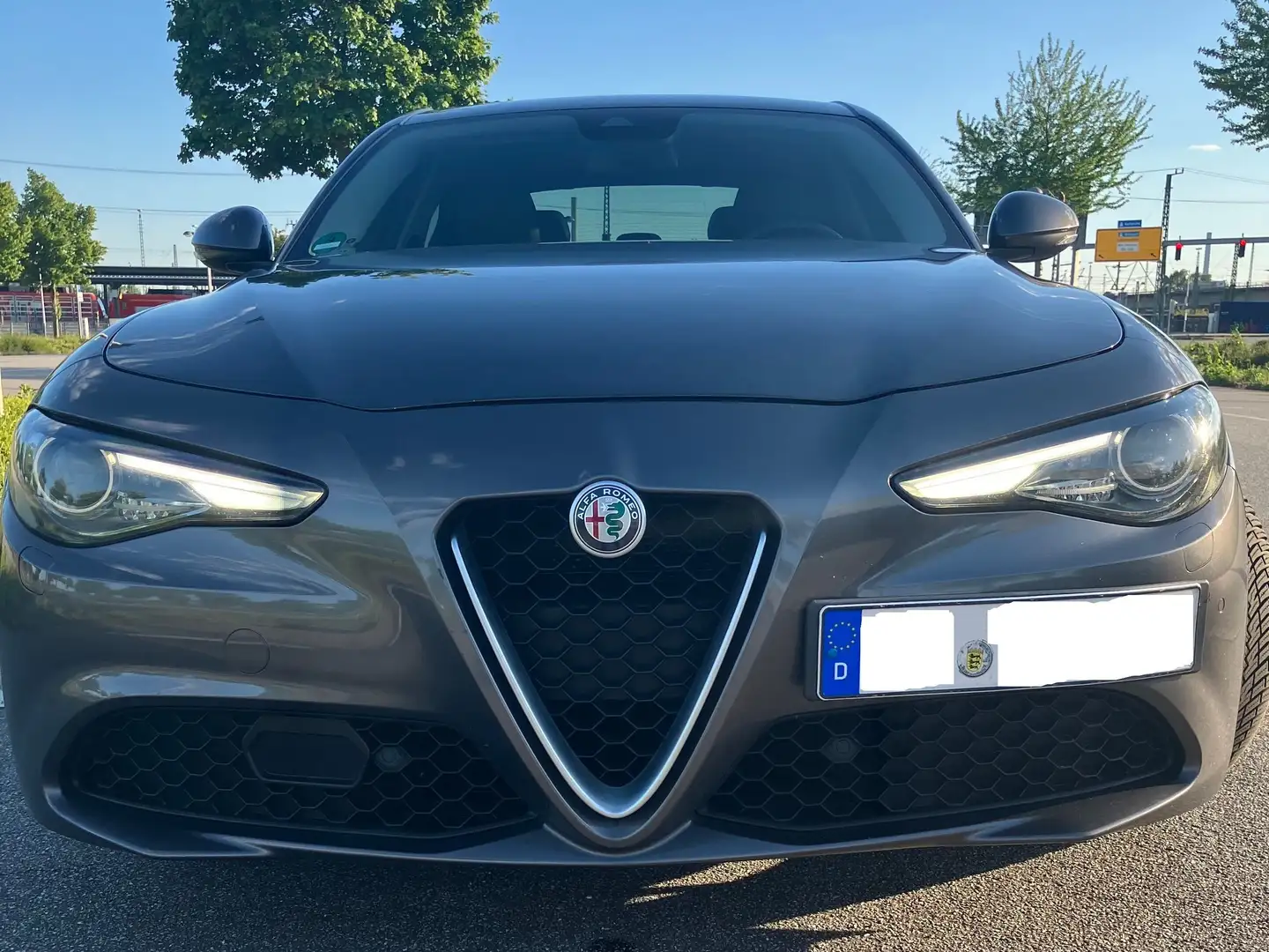 Alfa Romeo Giulia Giulia Diesel 2.2 Diesel AT8 Super Grau - 1