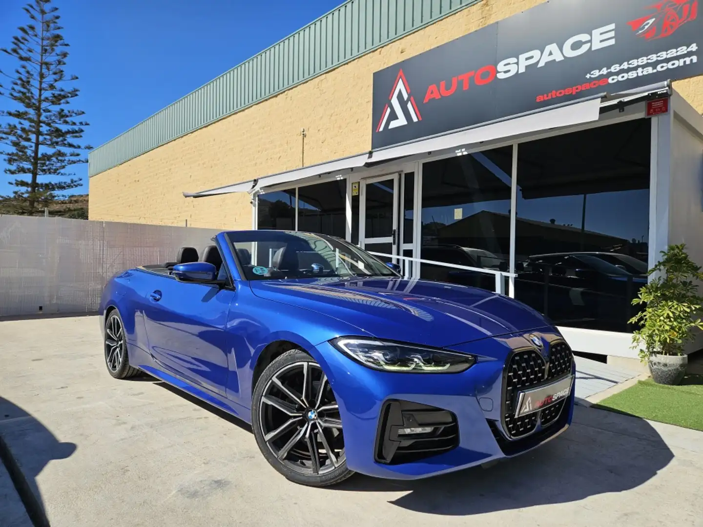 BMW 420 420iA Cabrio M Sport Bleu - 1
