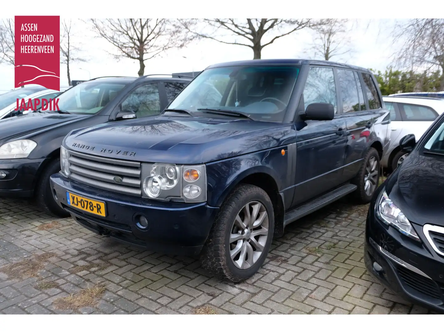 Land Rover Range Rover BWJ 2003 4.4 V8 286 PK Vogue AUTOMAAT / TREKHAAK / Blauw - 1