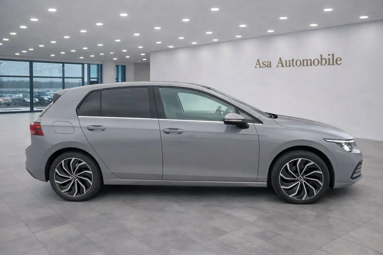 Volkswagen Golf VIII Lim. Style eHybrid Gris - 2
