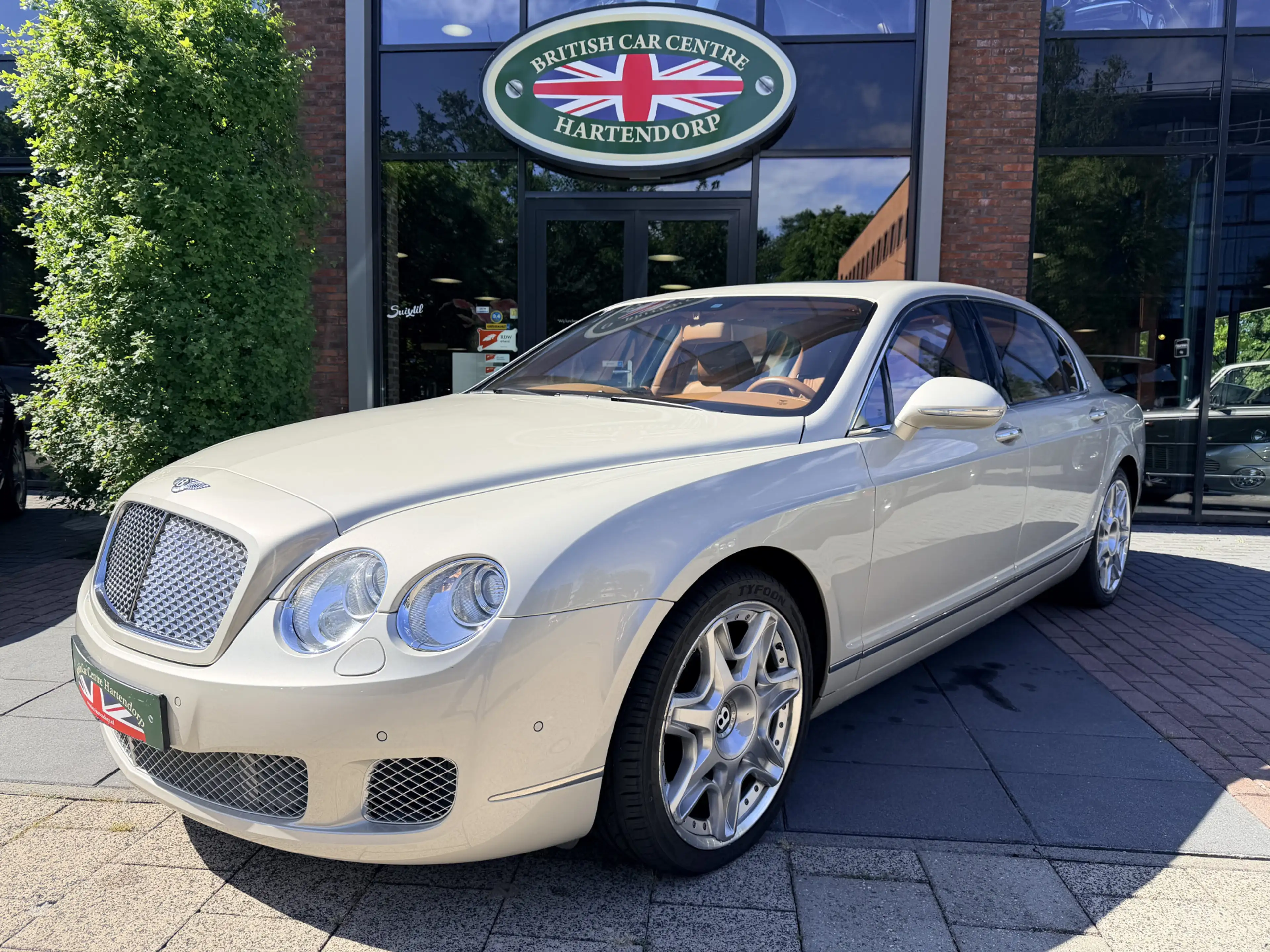 Bentley Flying Spur Continental 6.0 W12 61dkm!