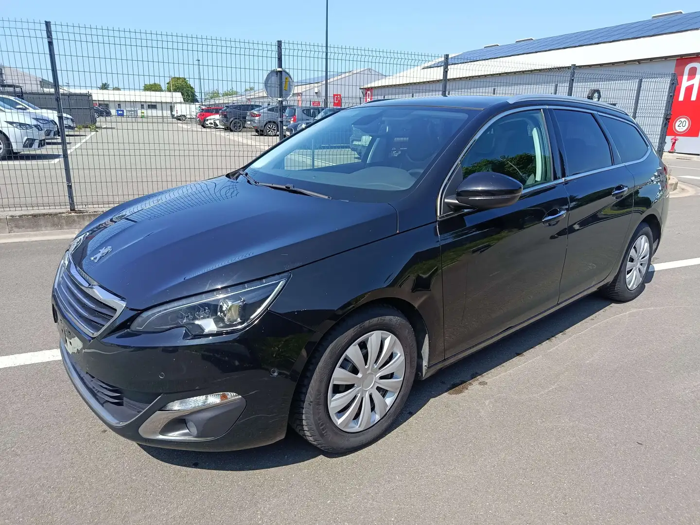 Peugeot 308 SW 1.6 BlueHDi Allure STT Noir - 1