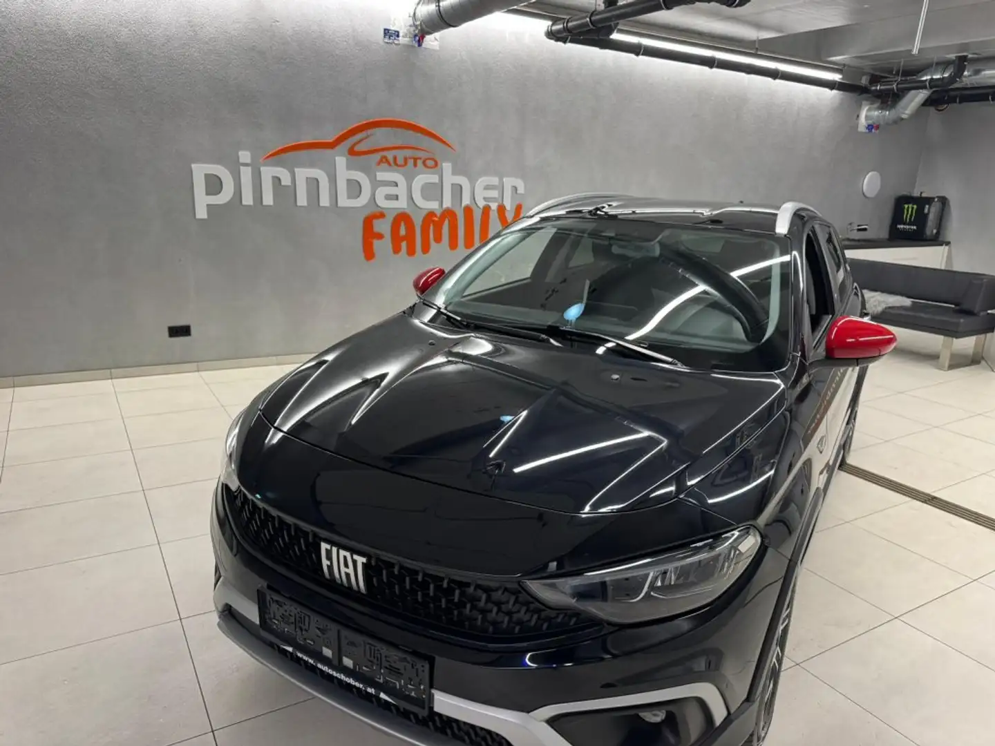 Fiat Tipo Cross FireFly Turbo 100 (RED) Schwarz - 1
