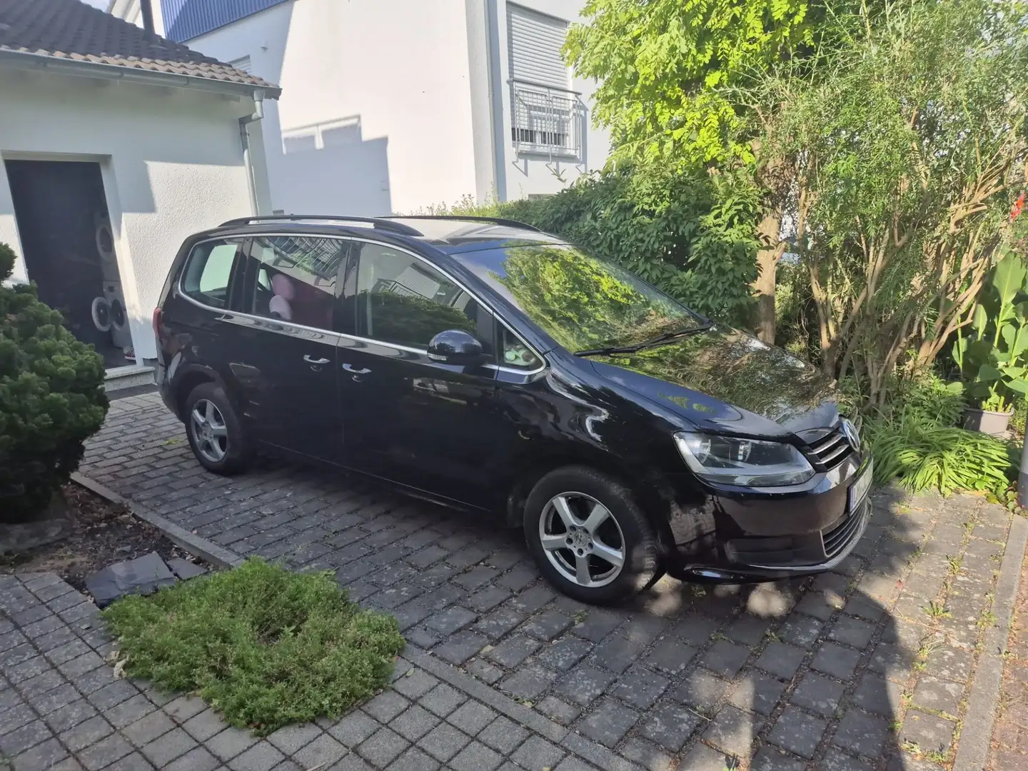 Volkswagen Sharan Sharan 1.4TSI DSG Comfortline, Navi, PDC,uvm Schwarz - 1