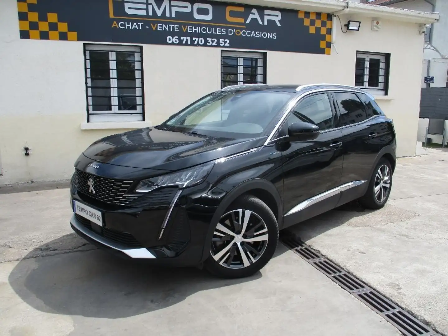 Peugeot 3008 Hybrid 225 e-EAT8 Allure Pack Noir - 1