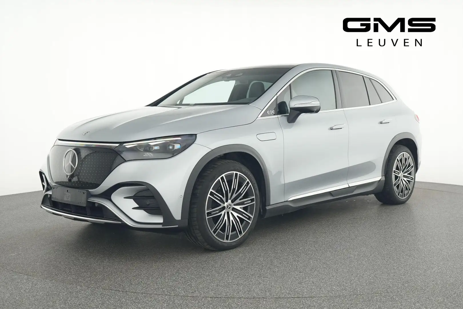Mercedes-Benz EQE SUV 350+ AMG Line Stříbrná - 1