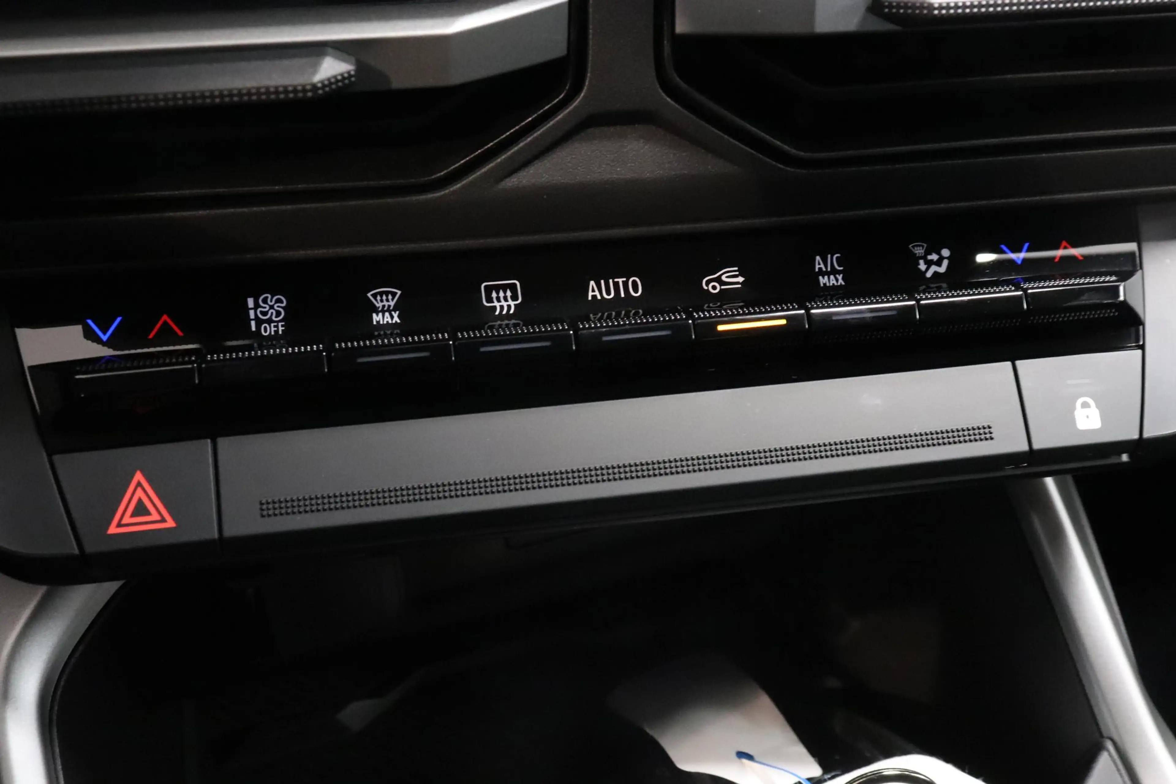 Dacia Bigster 1.8 Hybrid 155 Limited Edition | 360° Camera | Pan — photo 13
