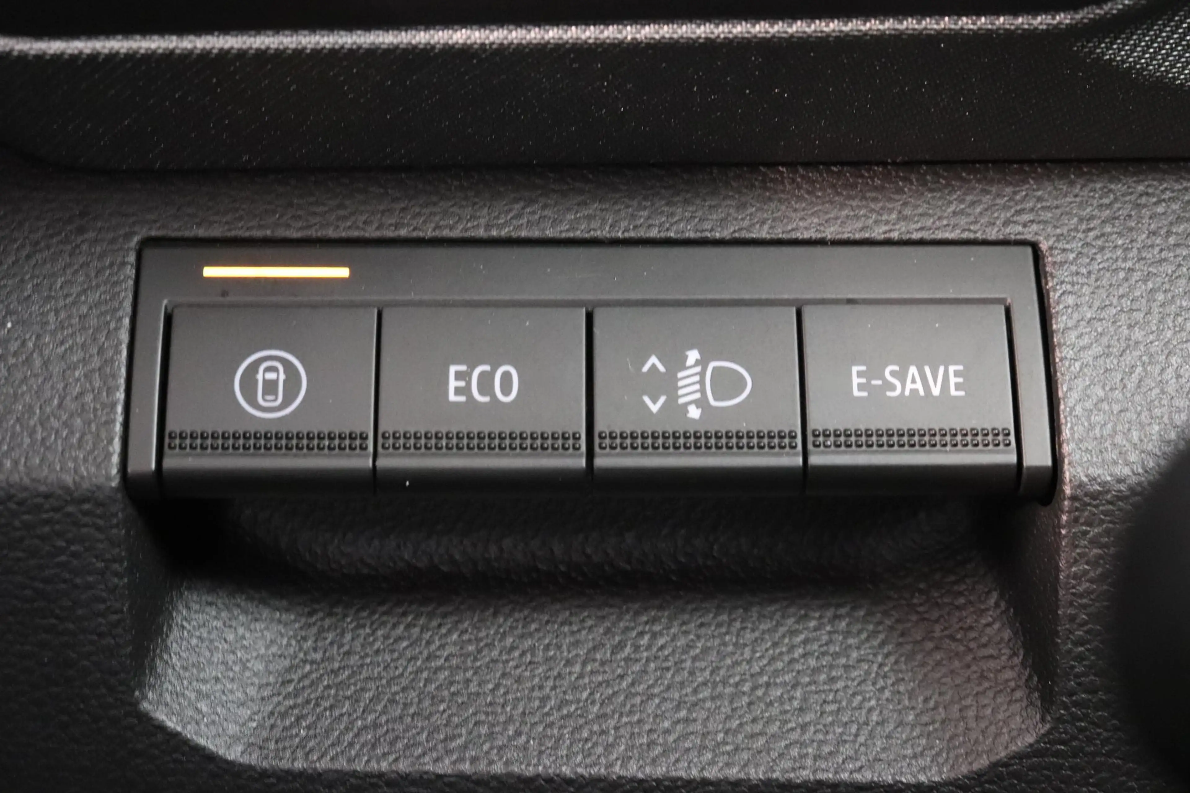Dacia Bigster 1.8 Hybrid 155 Limited Edition | 360° Camera | Pan — photo 33