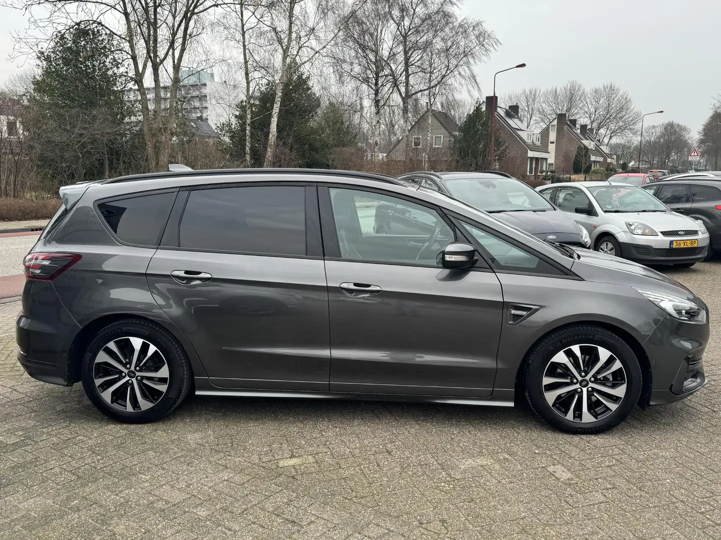 Ford S-Max 2.5 FHEV ST-Line Hybride Automaat 190pk | Adaptiev Grijs - 2