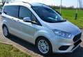 Ford Tourneo Courier 1.5 TDCI 100 CV S&S Titanium Ezüst - thumbnail 6