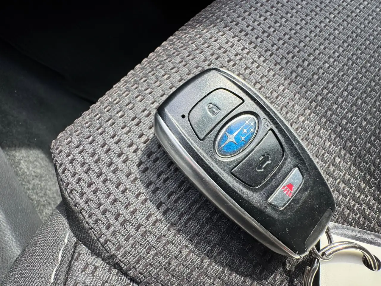 Subaru OUTBACK photo Subaru OUTBACK