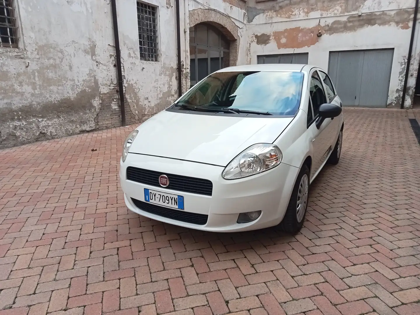 Fiat Grande Punto Grande Punto 5p 1.4 Actual Gpl 77cv Bianco - 1