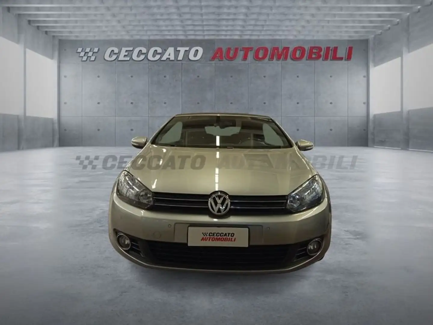 Volkswagen Golf VI Cabrio 1.6 tdi 105cv Grigio - 2