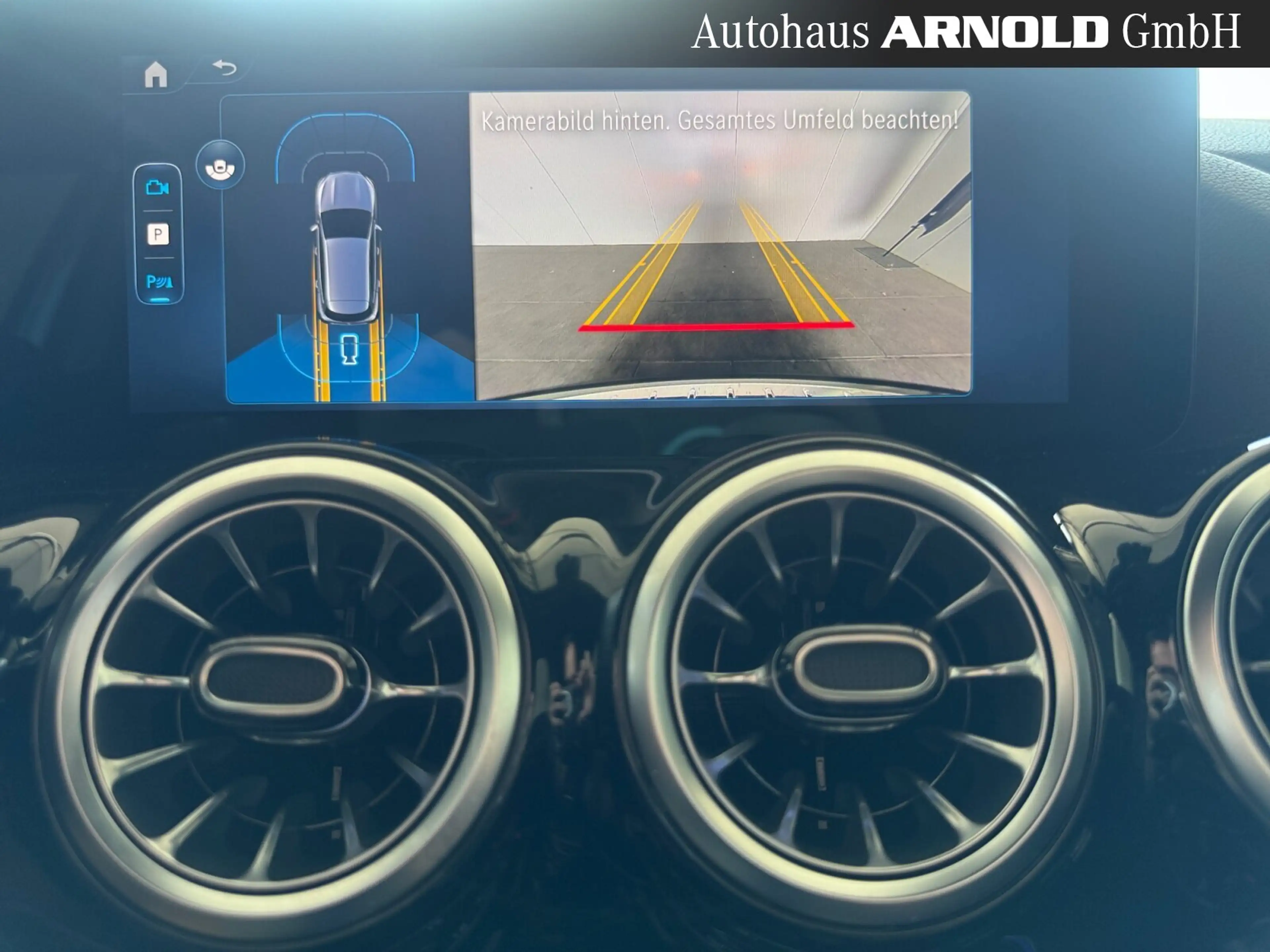 Mercedes-Benz GLA 220 GLA 220 4M AMG-Line MULTIBEAM Night-P. Navi LED BC — photo 14