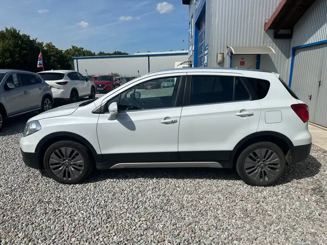 Suzuki SX4 S-Cross Comfort 4x4 1.6 D AUT. KLIMA SITZHEIZUNG AHK