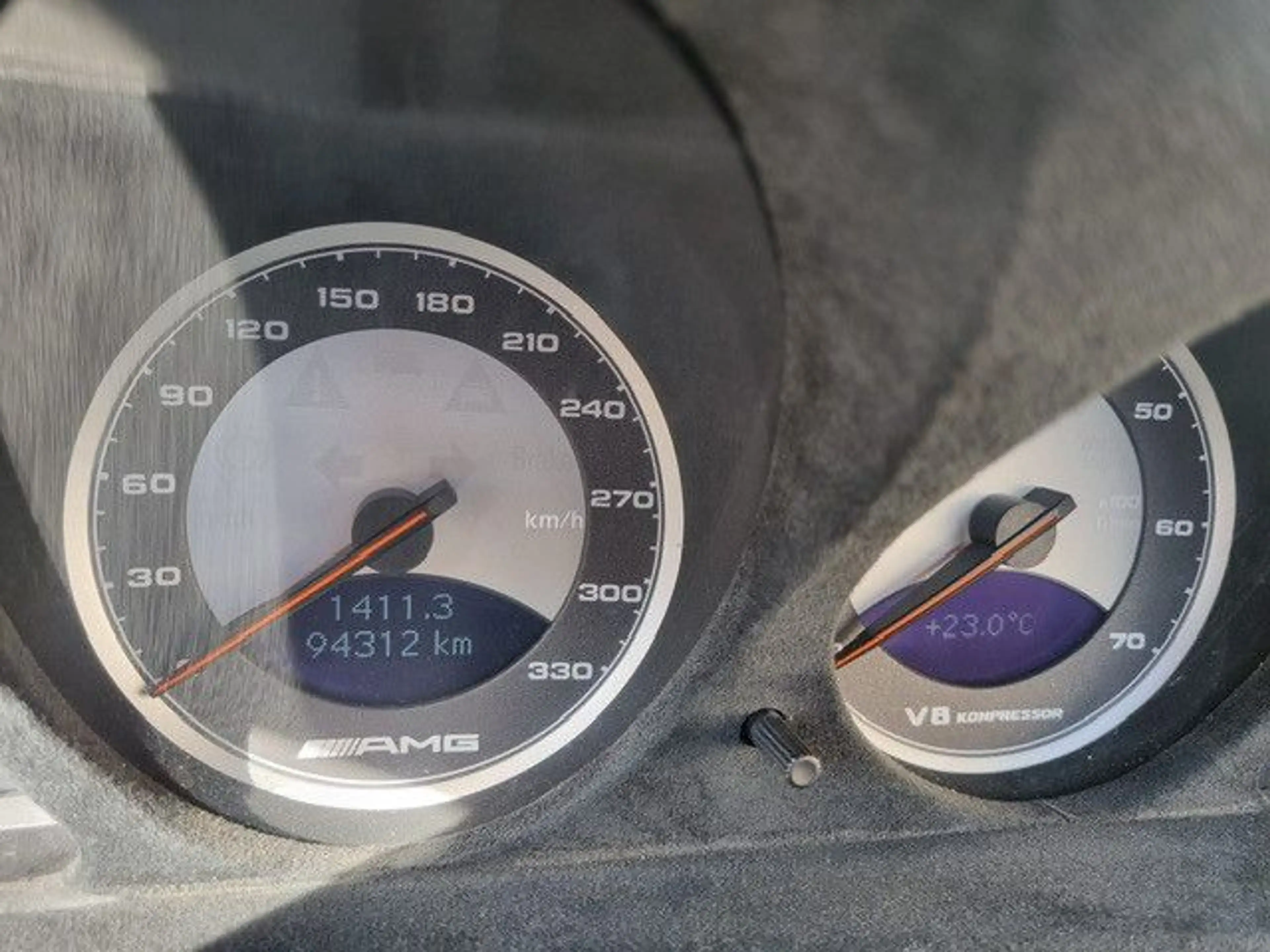 Mercedes-Benz SL 55 AMG Panorama-Dach — photo 20