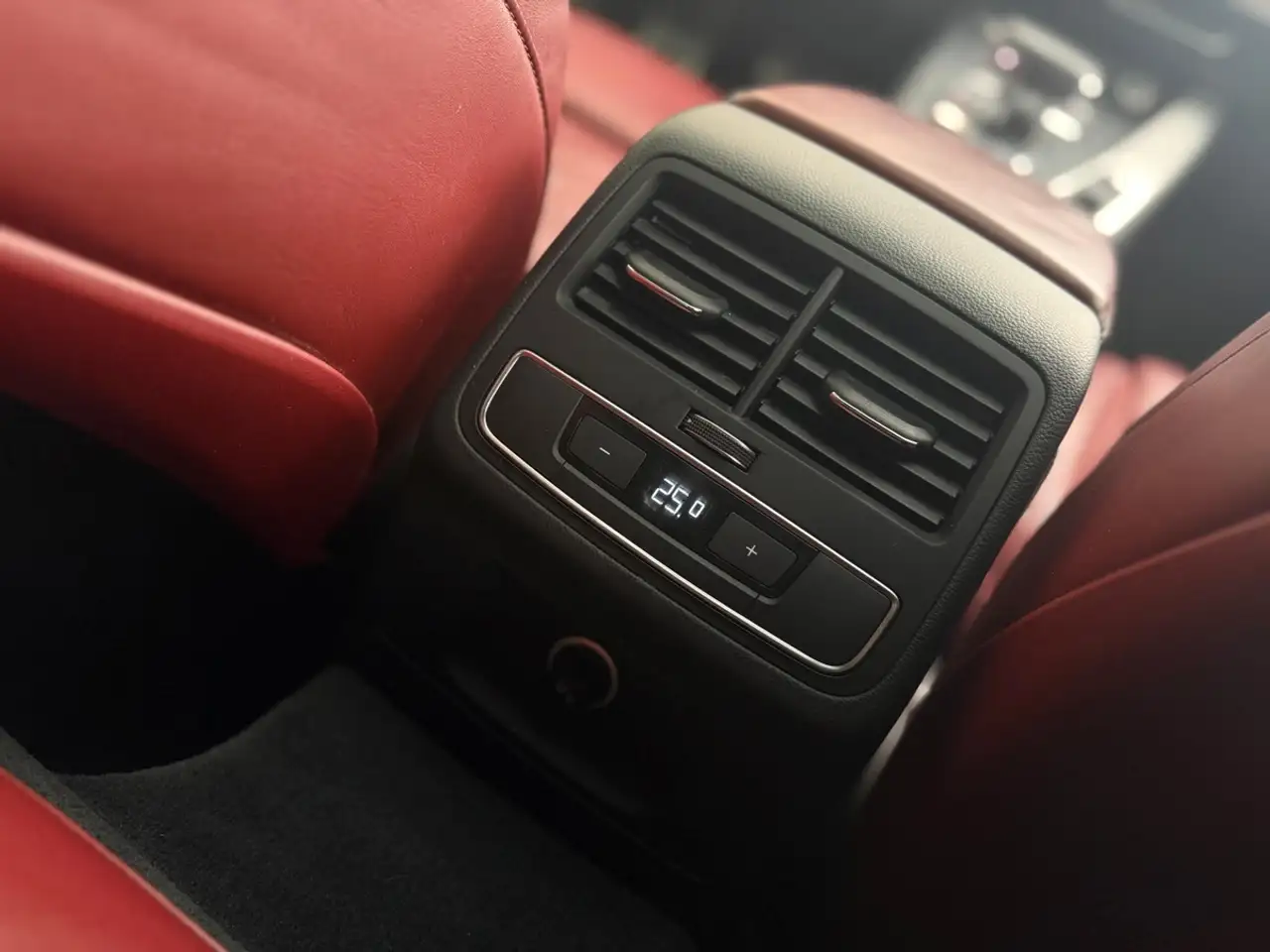 Audi A5 снимка Audi A5