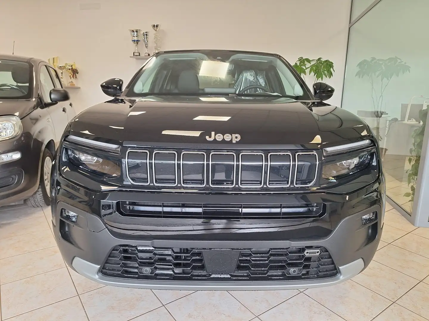 Jeep Avenger 1.2 turbo e-hybrid Summit fwd 100cv edct6 Schwarz - 2
