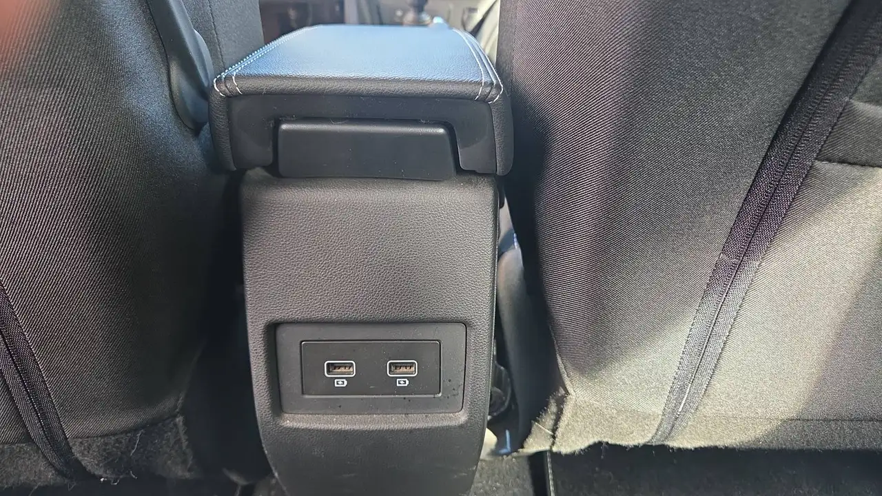 Dacia Duster — photo 25