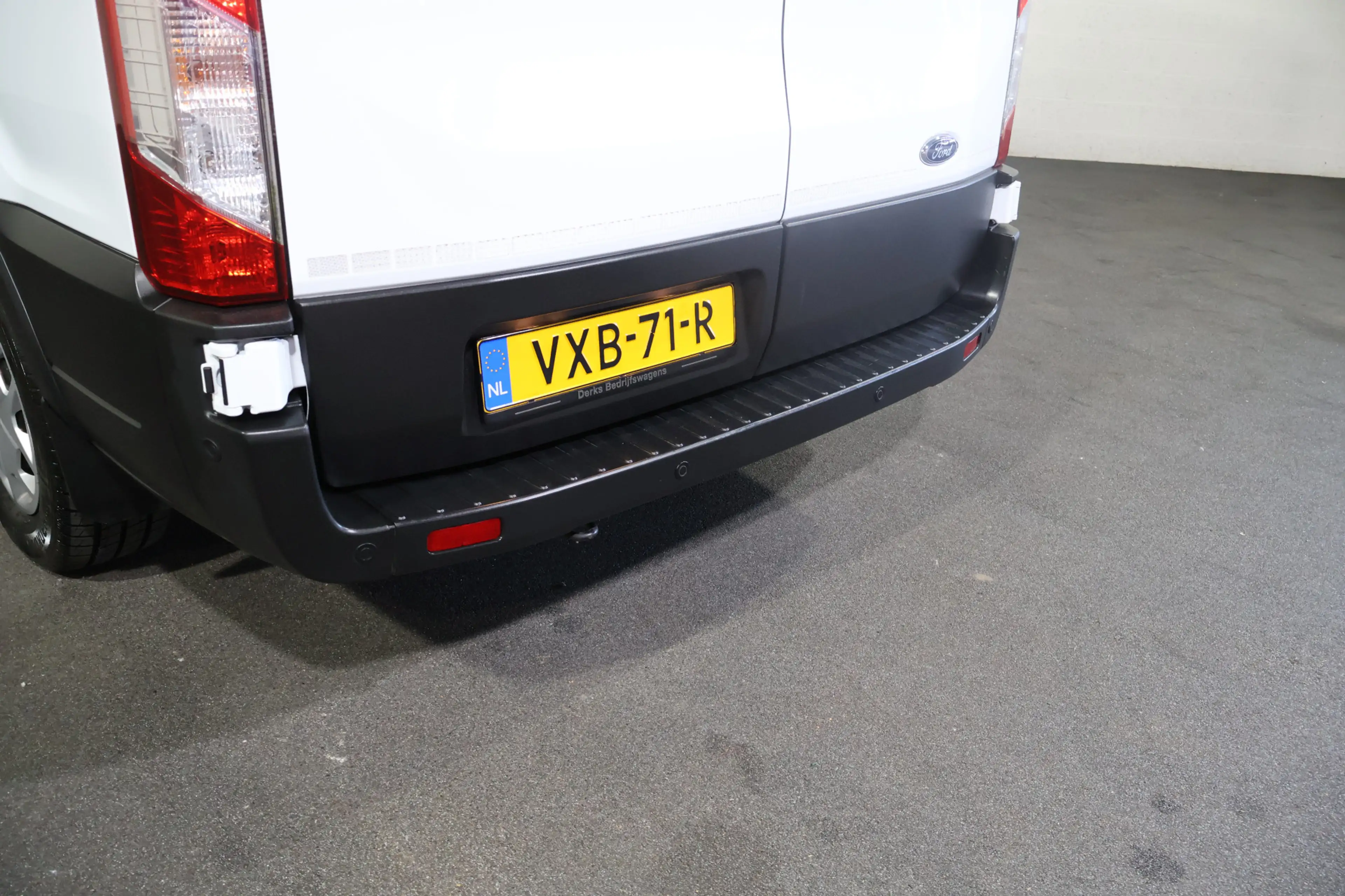 Ford E-Transit 350 L2 H3 Trend 68 kWh Bott Vario Inrichting — photo 16