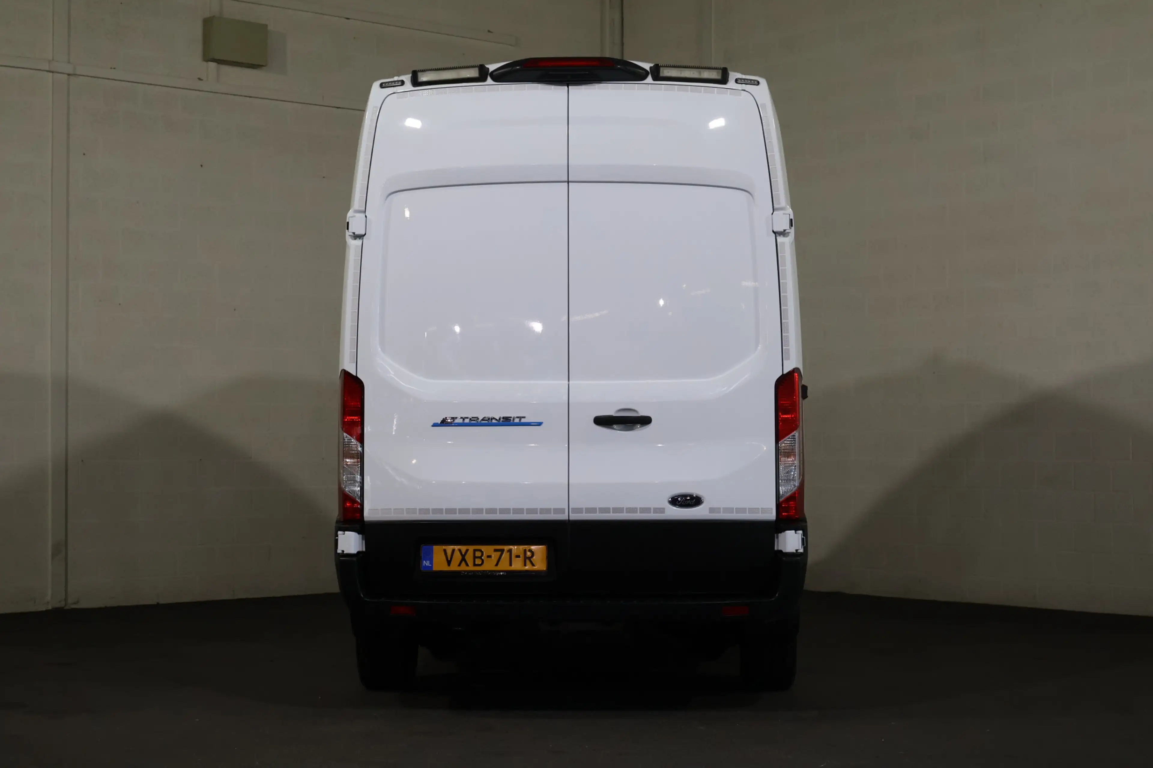 Ford E-Transit 350 L2 H3 Trend 68 kWh Bott Vario Inrichting — photo 8