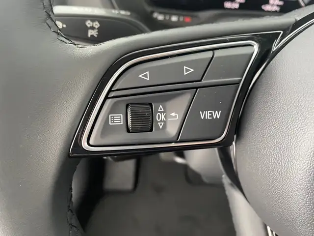 Audi Q2 view 14