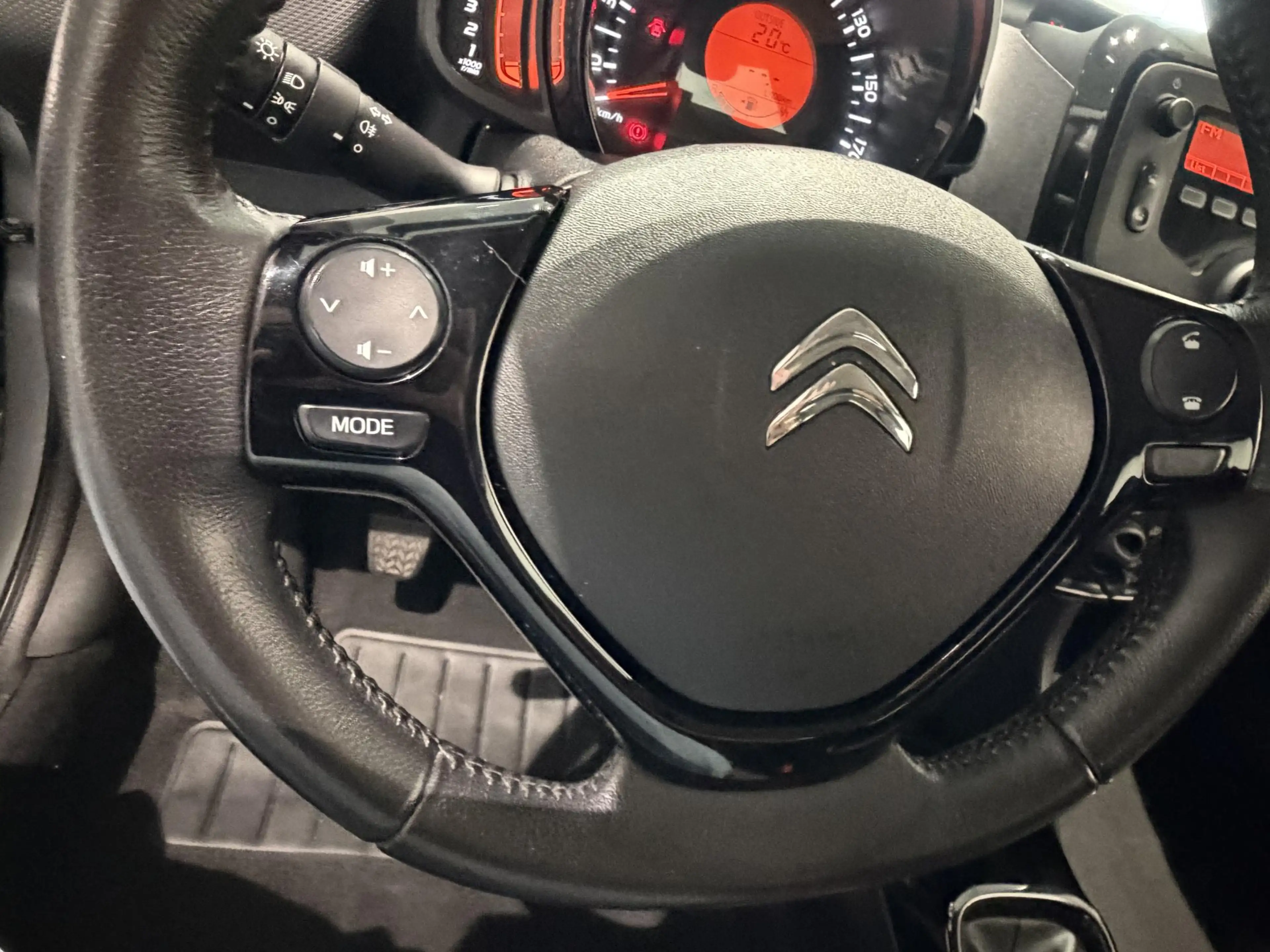 Citroen C1 1.0 VTi Feel - AIRCO - BLUETOOTH - ZUINIG — photo 7