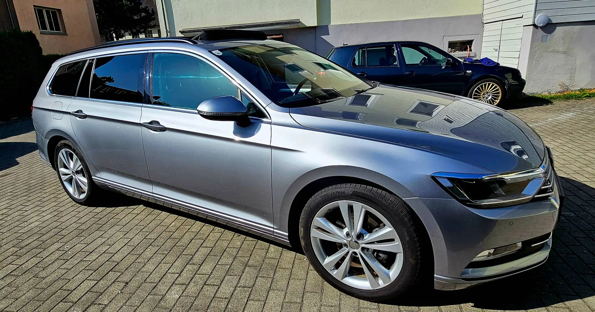 Volkswagen Passat Variant Passat Variant Comfortline 2,0 TDI SCR DSG Comfortline Silber - 1