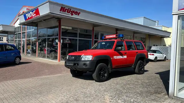 Nissan Patrol XE - Feuerwehr Patrol