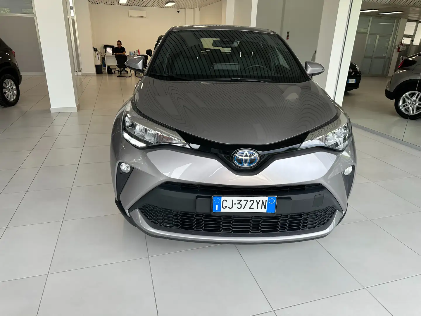 Toyota C-HR 1.8Hybrid E-CVT ACTIVE APPLE-ANDROID FUL OPTIONAL Grigio - 2
