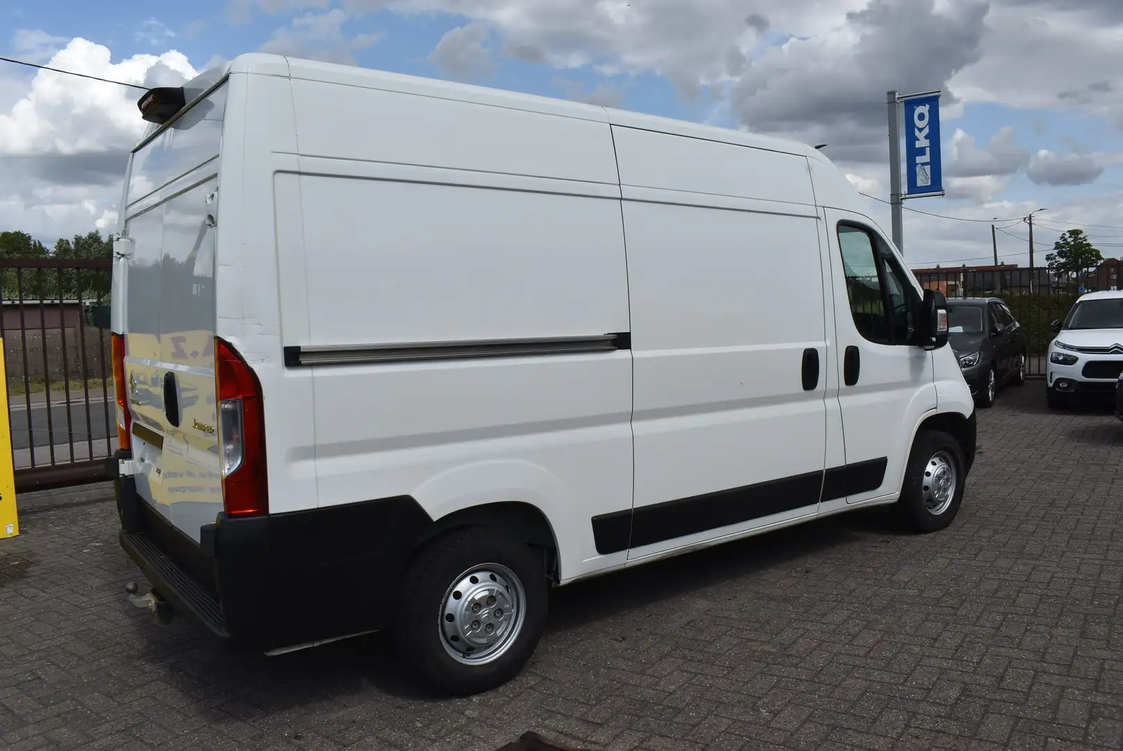 Citroen Jumper 2.2 B-HDi L2H2 Confort Airco / 3PL Wit - 2