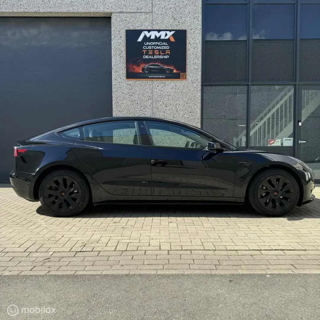 Tesla Model 3 SR+ MiC BLACK 60kwh AMD RYZEN MMX PACK Zwart - 2
