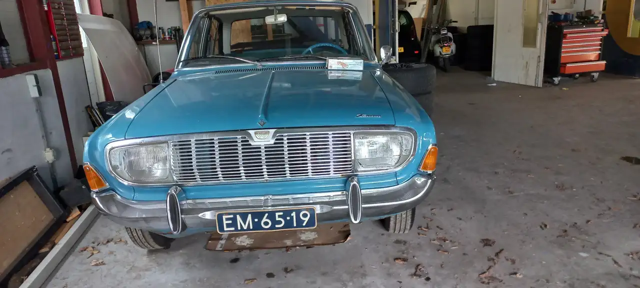Ford Taunus 4 deurs, foto 2