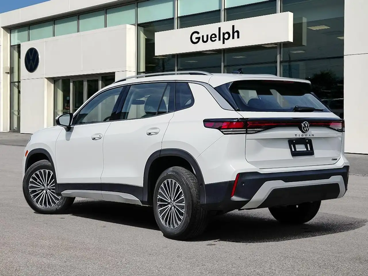 Volkswagen Tiguan снимка Volkswagen Tiguan
