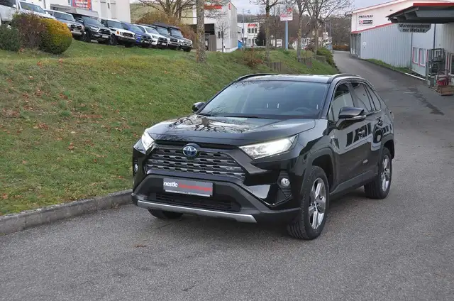 Toyota RAV 4 RAV4 Hybrid 4x4 Club *wieTeamD*AHK