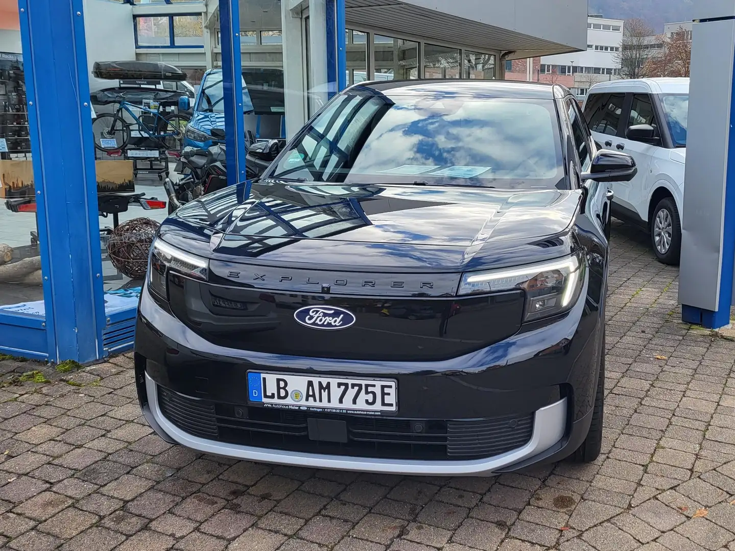 Ford Explorer Premium RWD Schwarz - 1