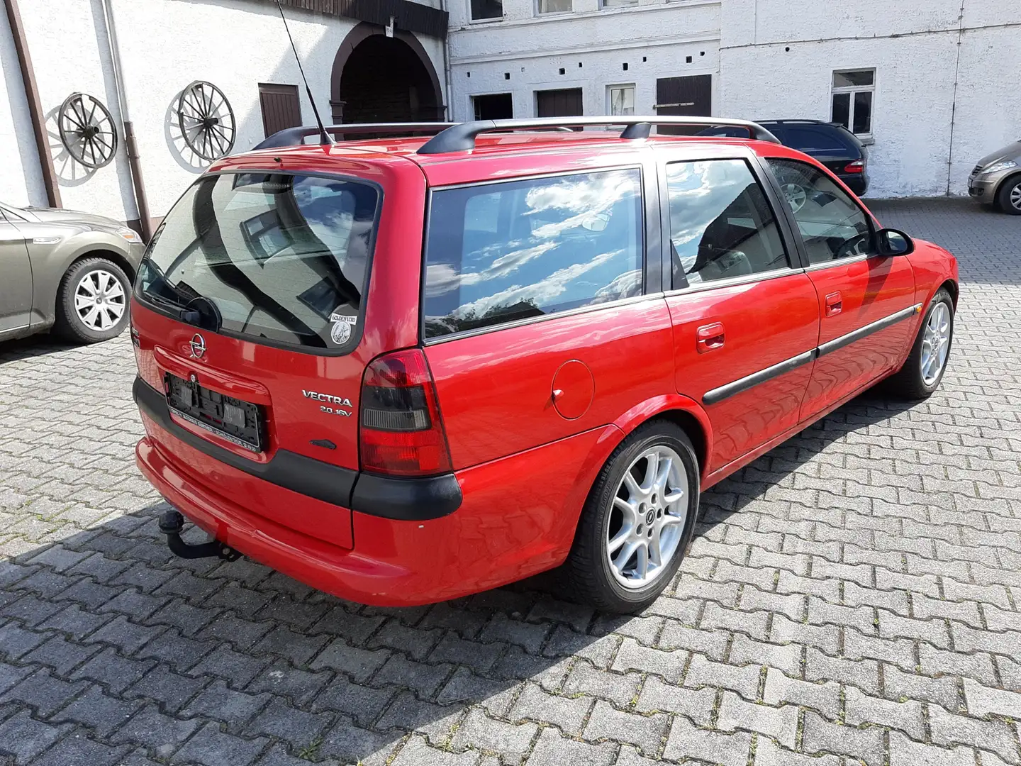 Opel Vectra 2.0 16 V Caravan (CD) Sport Rouge - 1
