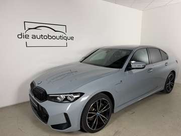 e xDrive M Sport // 19'' // Harman Kardon // ACC /