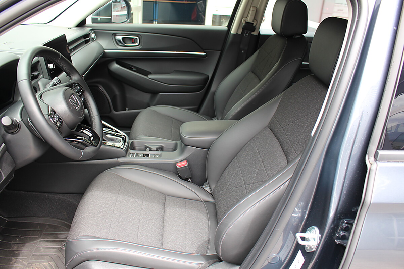 Honda HR-V 1,5 i-MMD Hybrid 2WD Advance Aut. — photo 11