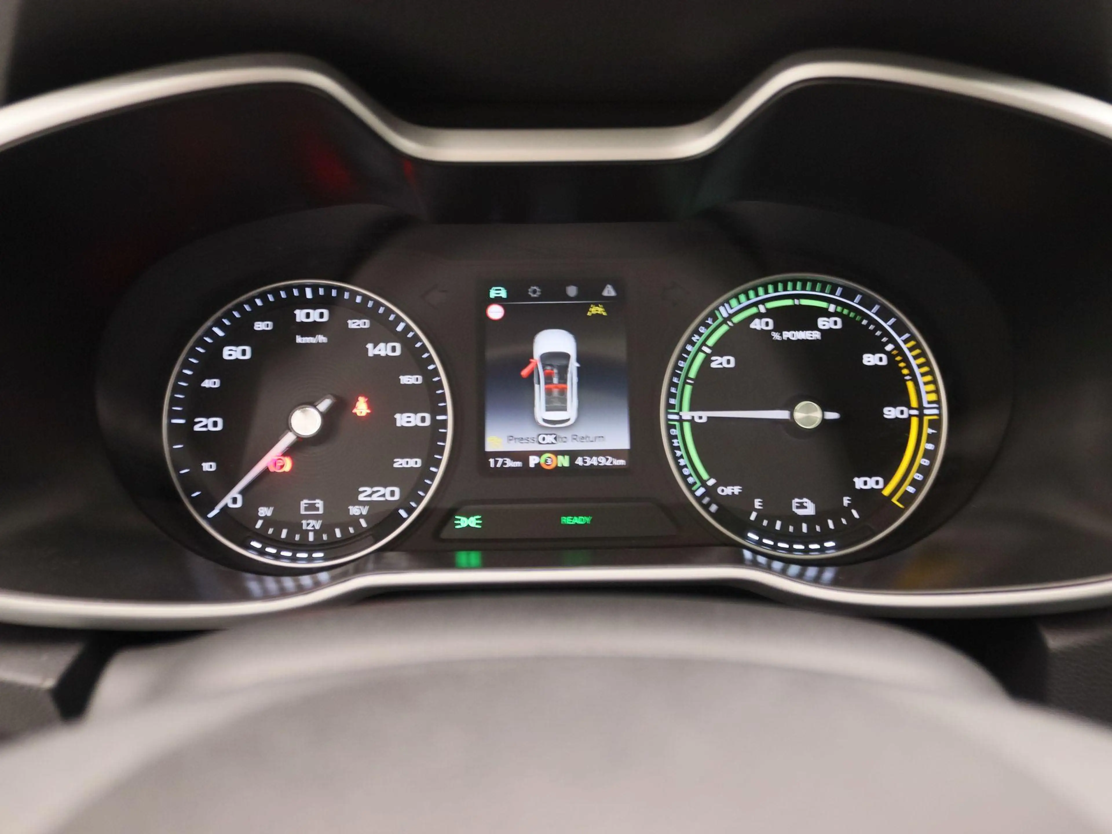 MG ZS EV Luxury 45 kWh | Navi | Panoramadak | Leder | Ca — photo 8