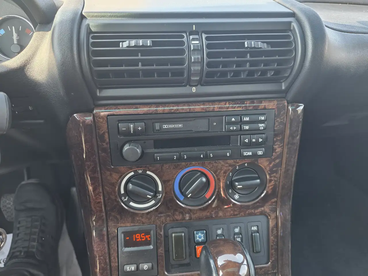 BMW Z3 снимка BMW Z3