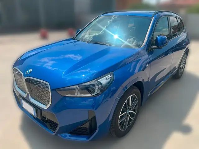 BMW iX1 edrive 20 MSport - ANCHE PER NEOPATENTATI