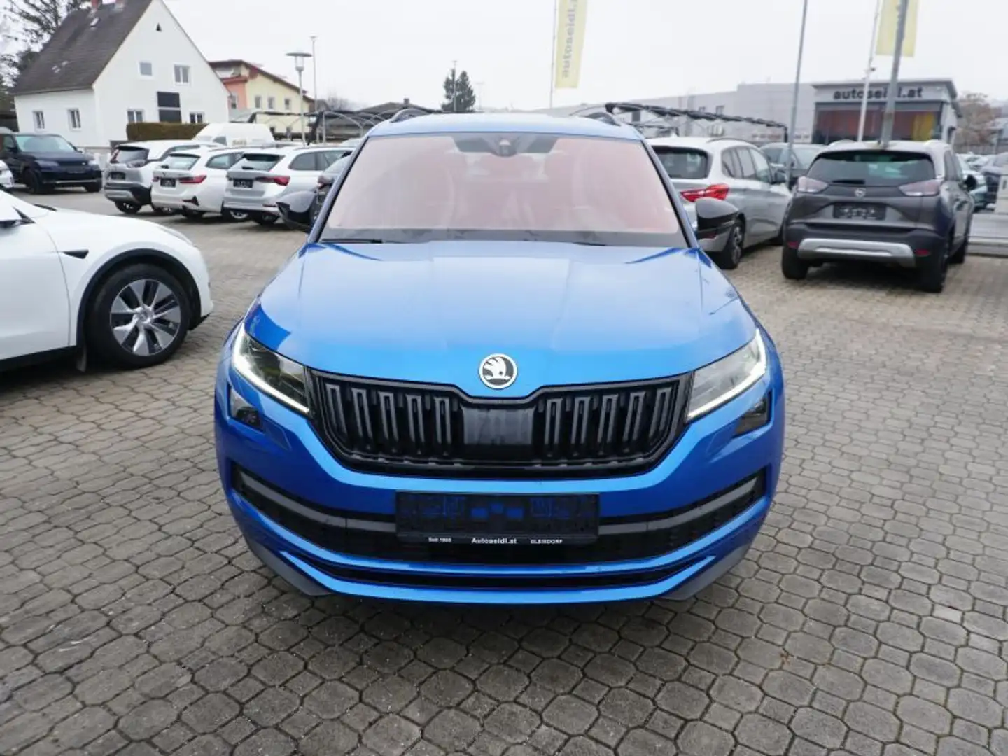 Skoda Kodiaq 2,0 TDI SCR Sportline DSG *VIRTUAL+AHV+LED* Blau - 2