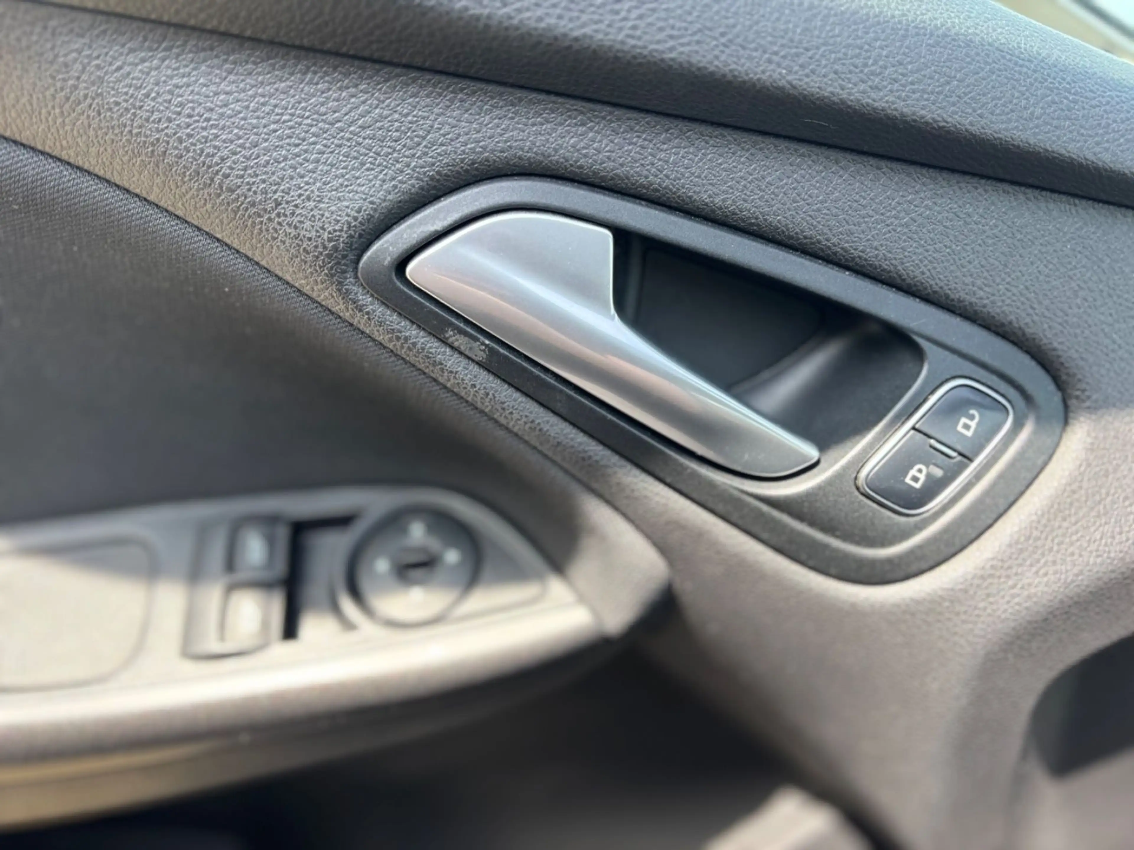 Ford Focus Turnier Business*1Hand*MFL*TEMP*LMF*Garant — photo 15