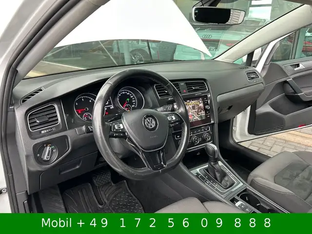 Volkswagen Golf view 7