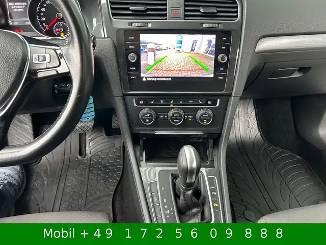 Volkswagen Golf view 10