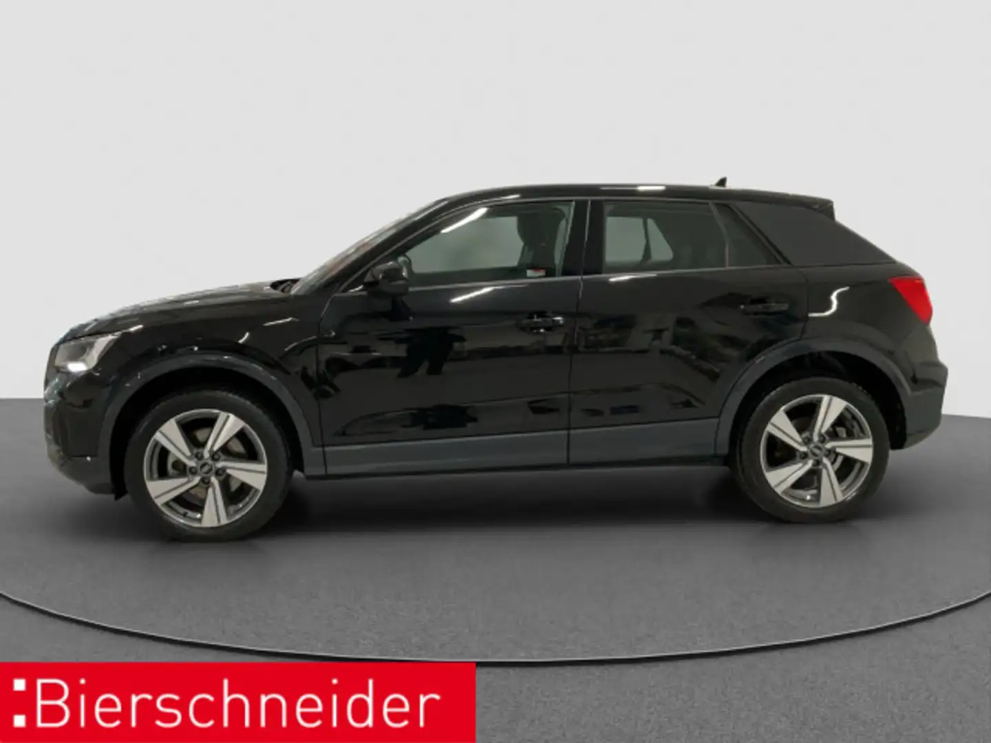 Audi Q2 40 TFSI qu advanced Black 18 CAM ACC SHZ PDC Zwart - 2